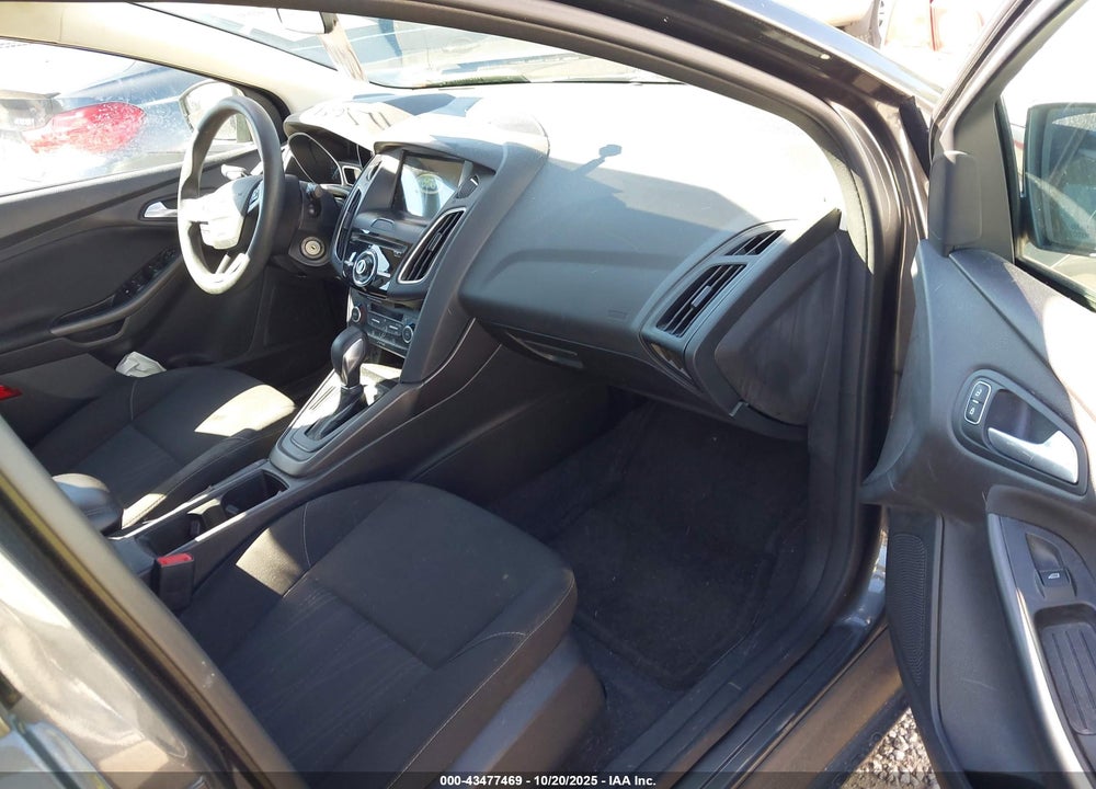 2018 FORD FOCUS VIN: 1FADP3H21JL265617