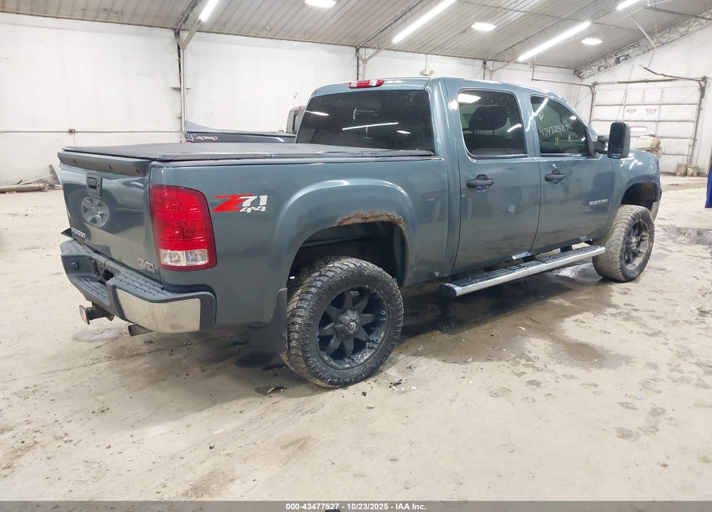 2011 GMC SIERRA 1500 SLE VIN: 3GTP2VE33BG212429