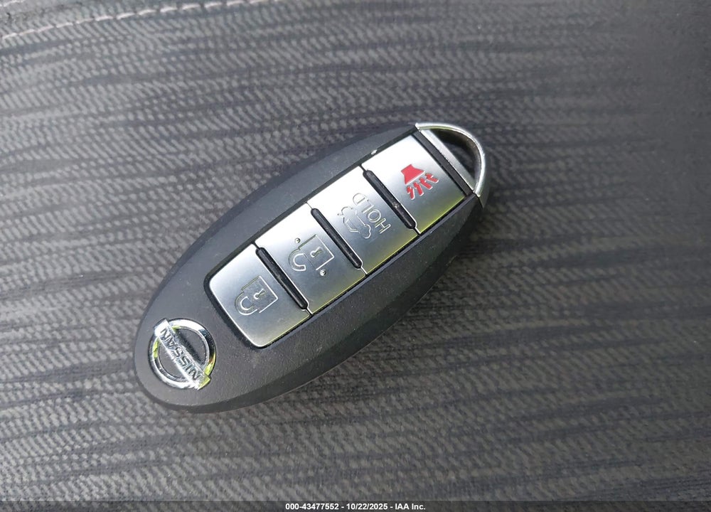 2015 NISSAN SENTRA VIN: 3N1AB7AP0FY225667