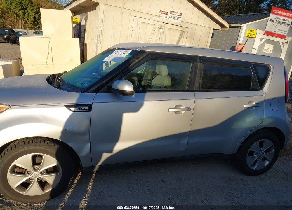 2015 KIA SOUL VIN: KNDJN2A27F7806970