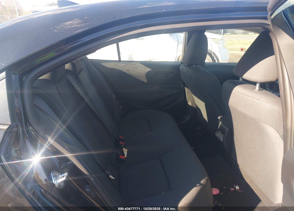 2024 TOYOTA COROLLA LE VIN: 5YFB4MDE1RP137137