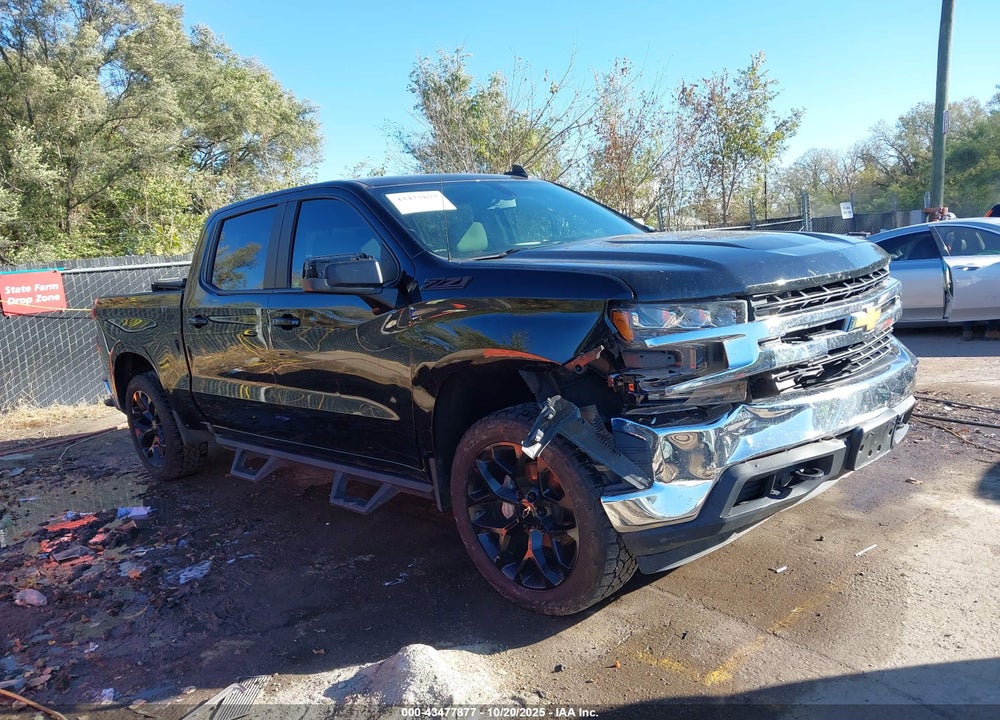2020 CHEVROLET SILVERADO 1500 4WD  SHORT BED LT VIN: 3GCUYDED3LG227034