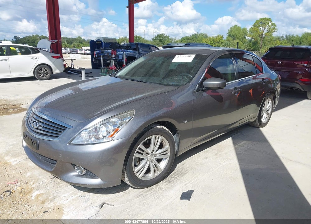 2015 INFINITI Q40 VIN: JN1CV6AP1FM580506