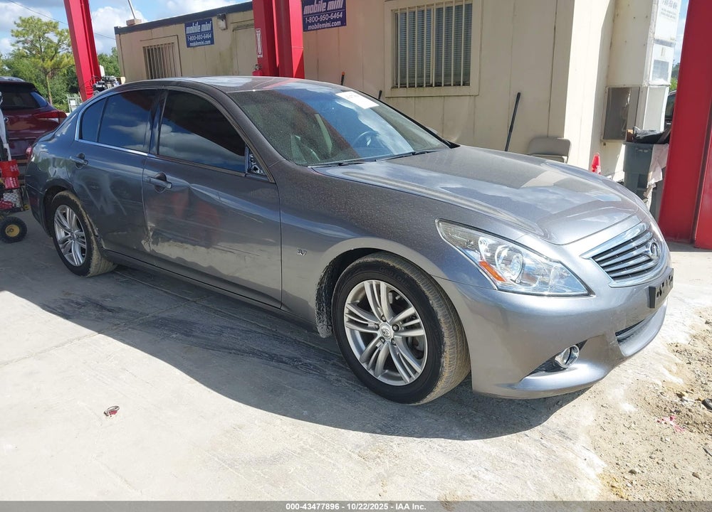 2015 INFINITI Q40 VIN: JN1CV6AP1FM580506