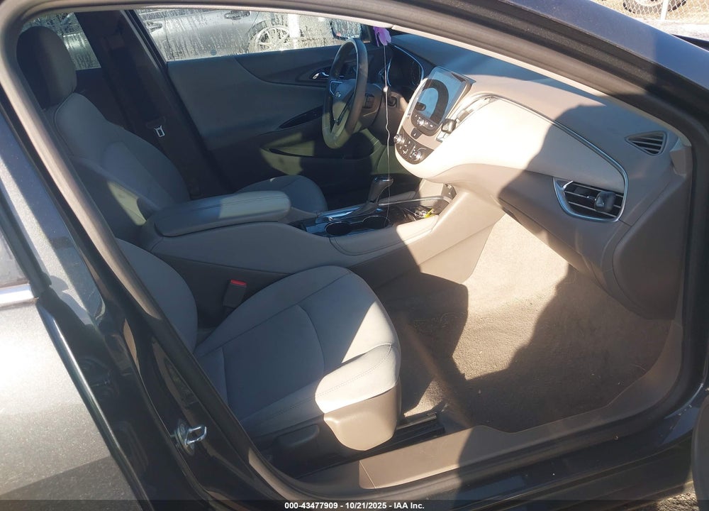 2017 CHEVROLET MALIBU 1LT VIN: 1G1ZE5ST0HF108911