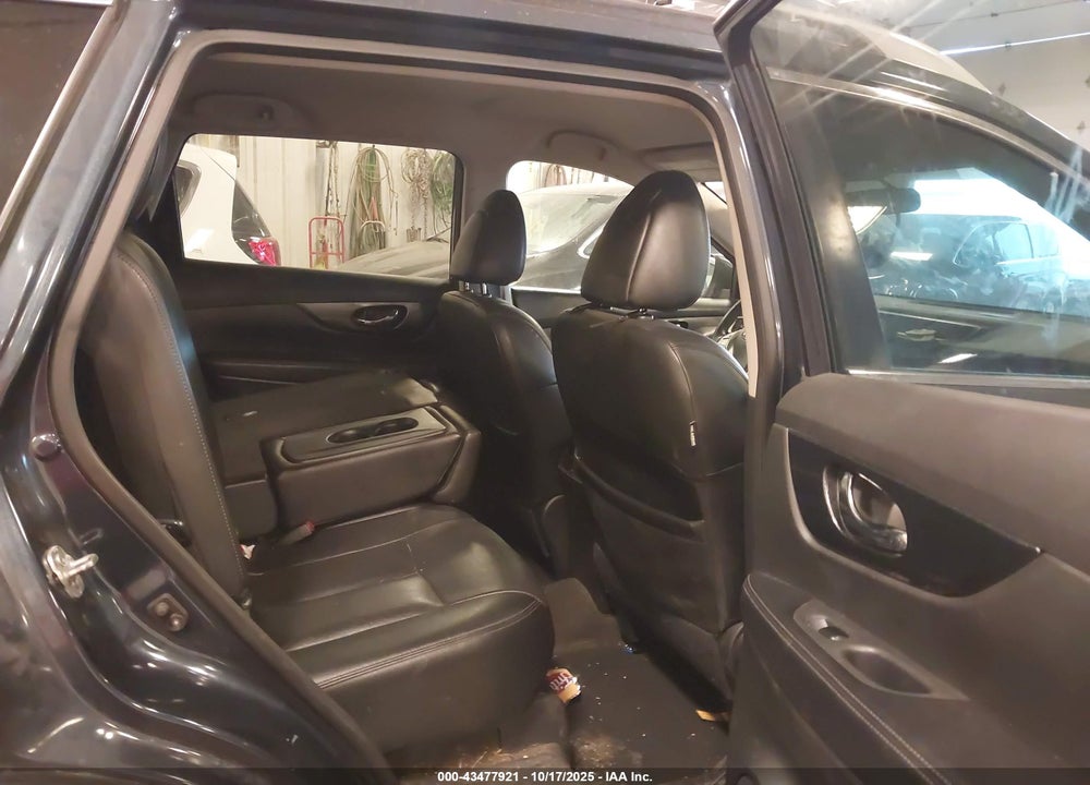 2016 NISSAN ROGUE SL VIN: 5N1AT2MV0GC764061