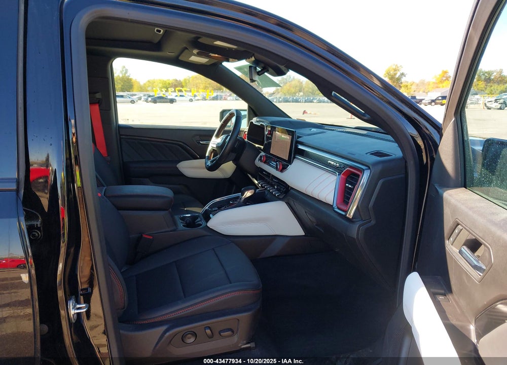 2024 GMC CANYON VIN: 1GTP6EEK8R1116445