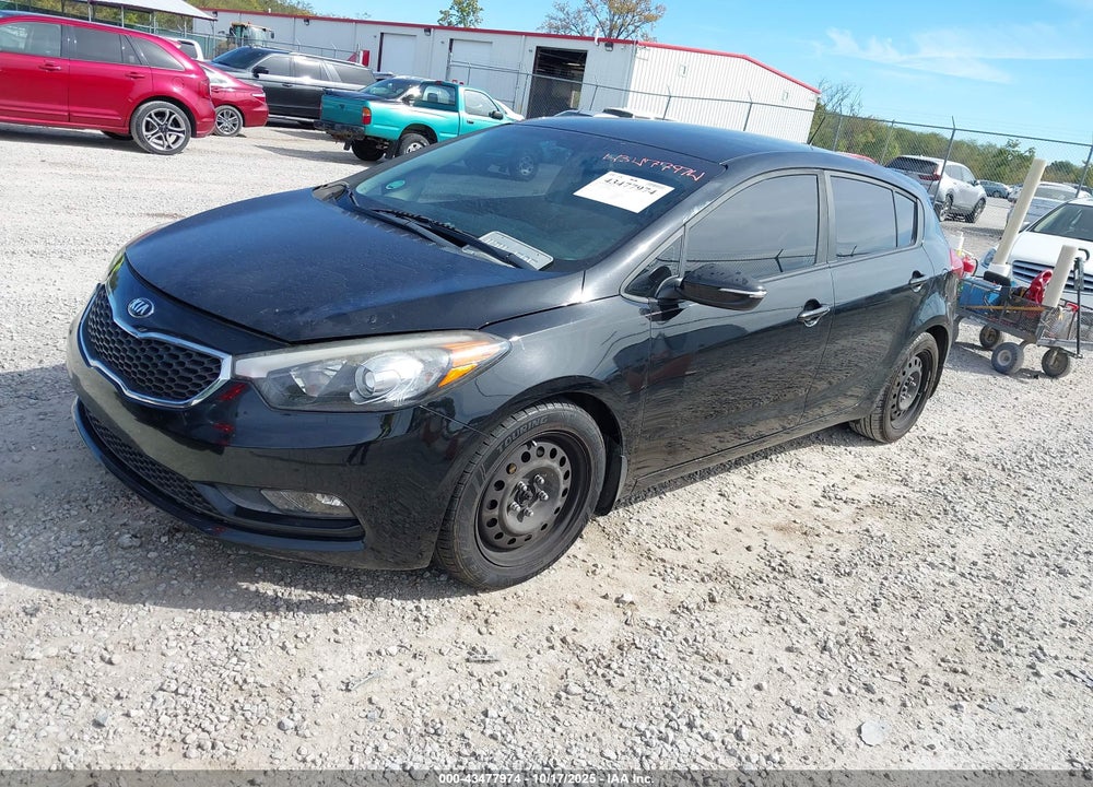 2016 KIA FORTE VIN: KNAFK5A89G5654088