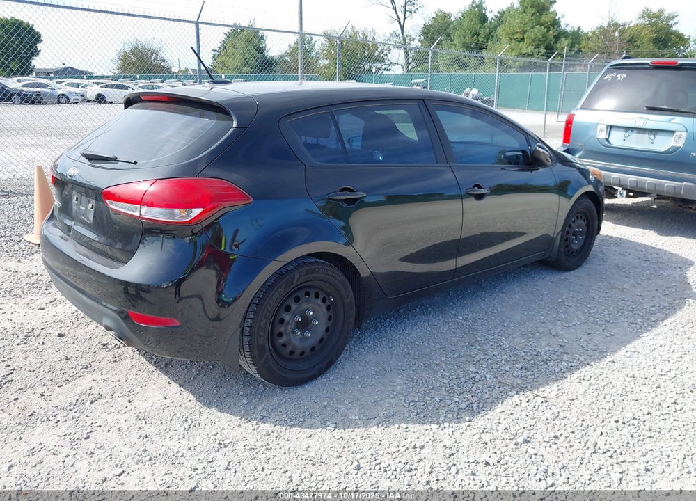 2016 KIA FORTE VIN: KNAFK5A89G5654088
