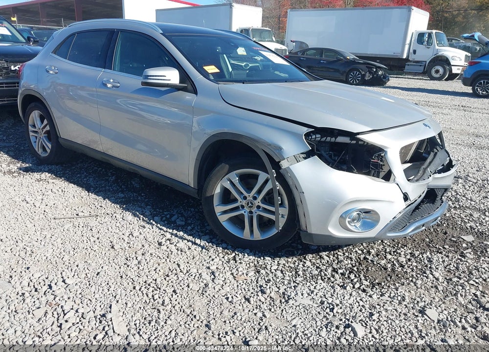 2018 MERCEDES-BENZ GLA 250 4MATIC VIN: WDCTG4GB5JJ490318