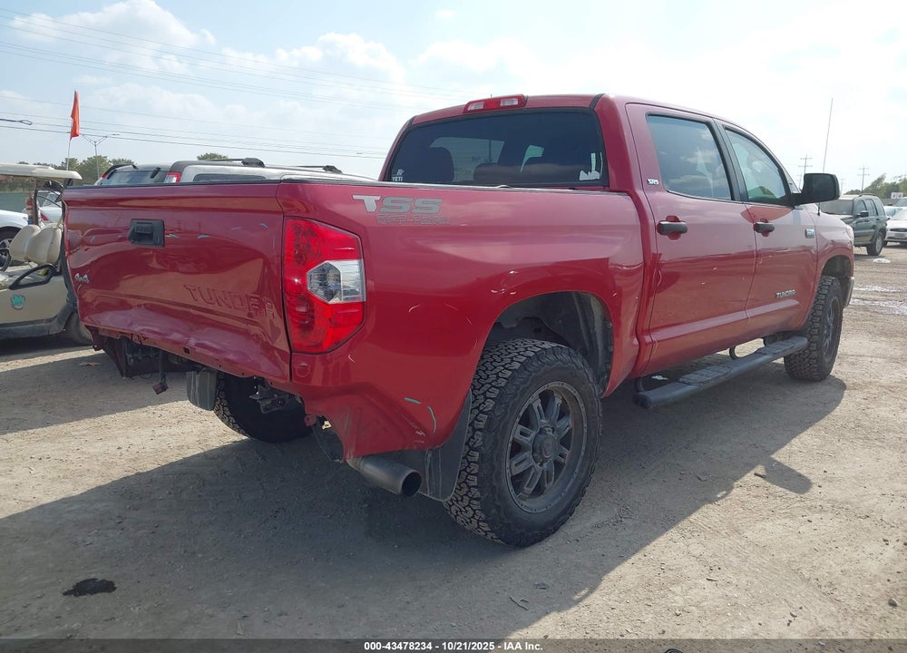 2015 TOYOTA TUNDRA SR5 5.7L V8 VIN: 5TFDW5F13FX418548