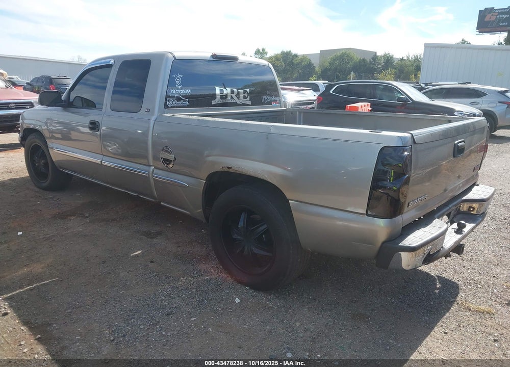 2000 GMC SIERRA 1500 SL VIN: 2GTEC19TXY1114670