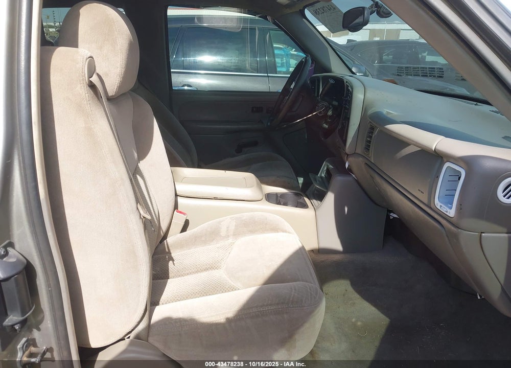 2000 GMC SIERRA 1500 SL VIN: 2GTEC19TXY1114670
