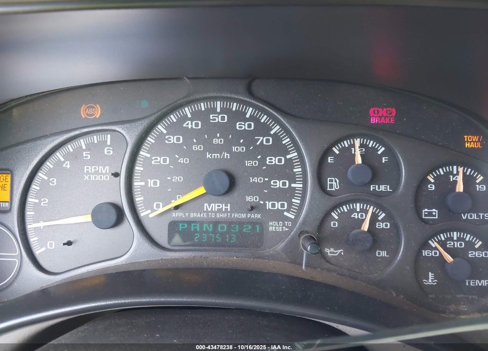 2000 GMC SIERRA 1500 SL VIN: 2GTEC19TXY1114670