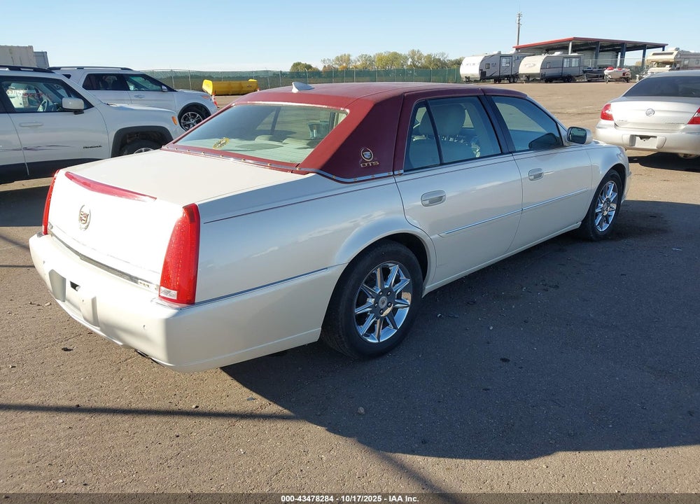 2010 CADILLAC DTS VIN: 1G6KD5EY2AU103488