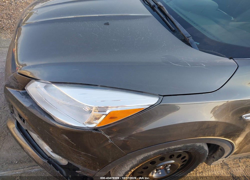 2016 FORD ESCAPE VIN: 1FMCU0GX5GUC52698