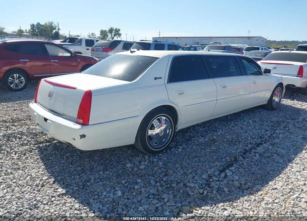 2007 CADILLAC DTS VIN: 1GEEH96Y77U550323