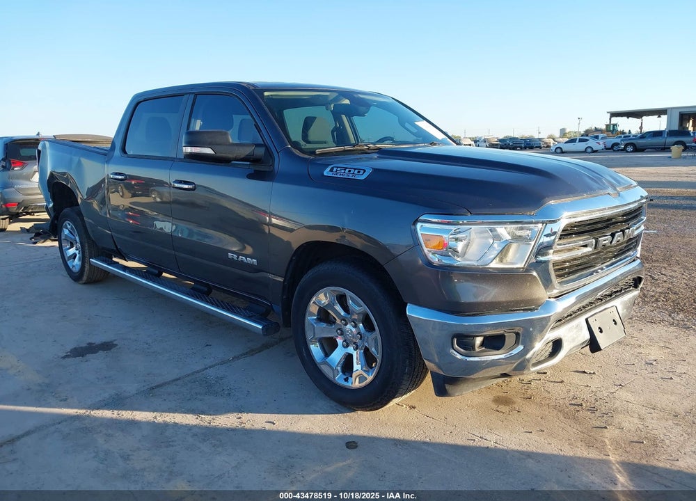 2019 RAM 1500 BIG HORN/LONE STAR  4X2 6'4 BOX VIN: 1C6RREMT5KN568126