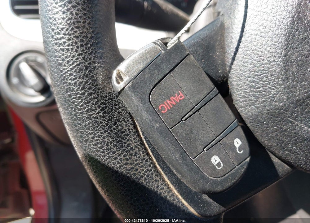 2014 DODGE JOURNEY VIN: 3C4PDCBG0ET229738