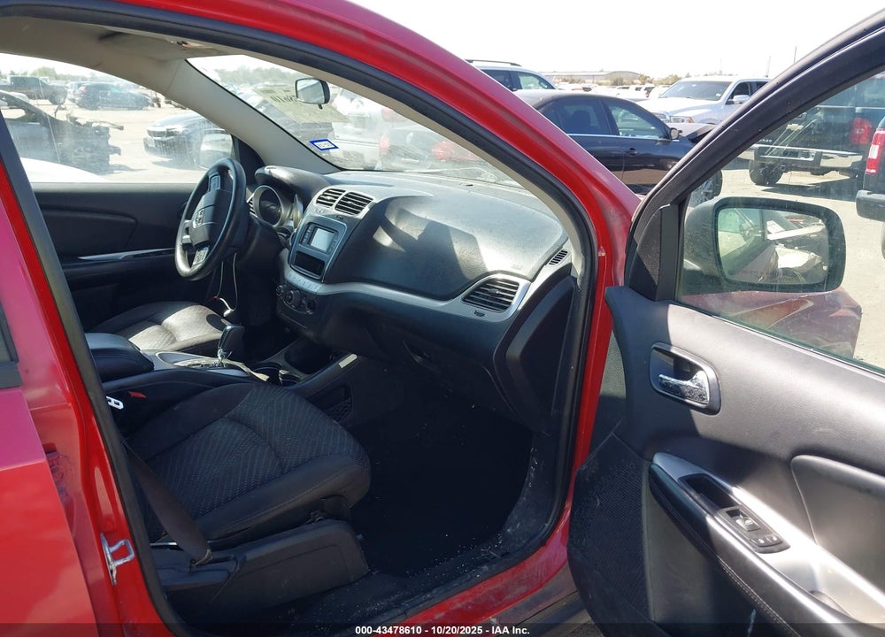 2014 DODGE JOURNEY VIN: 3C4PDCBG0ET229738