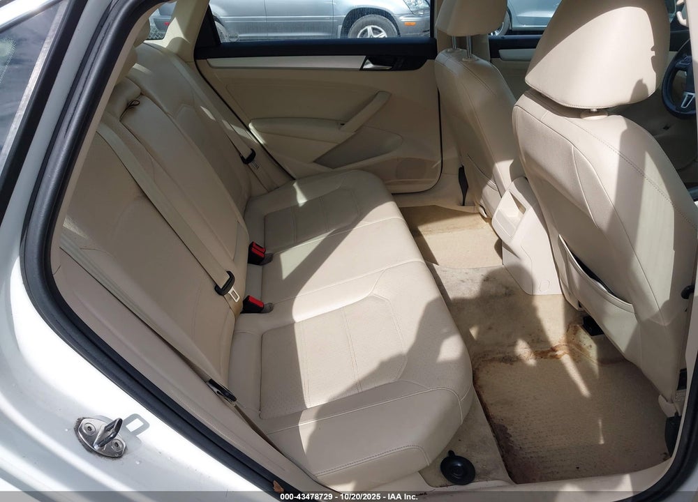 2012 VOLKSWAGEN PASSAT 2.5L SE VIN: 1VWBP7A39CC014761