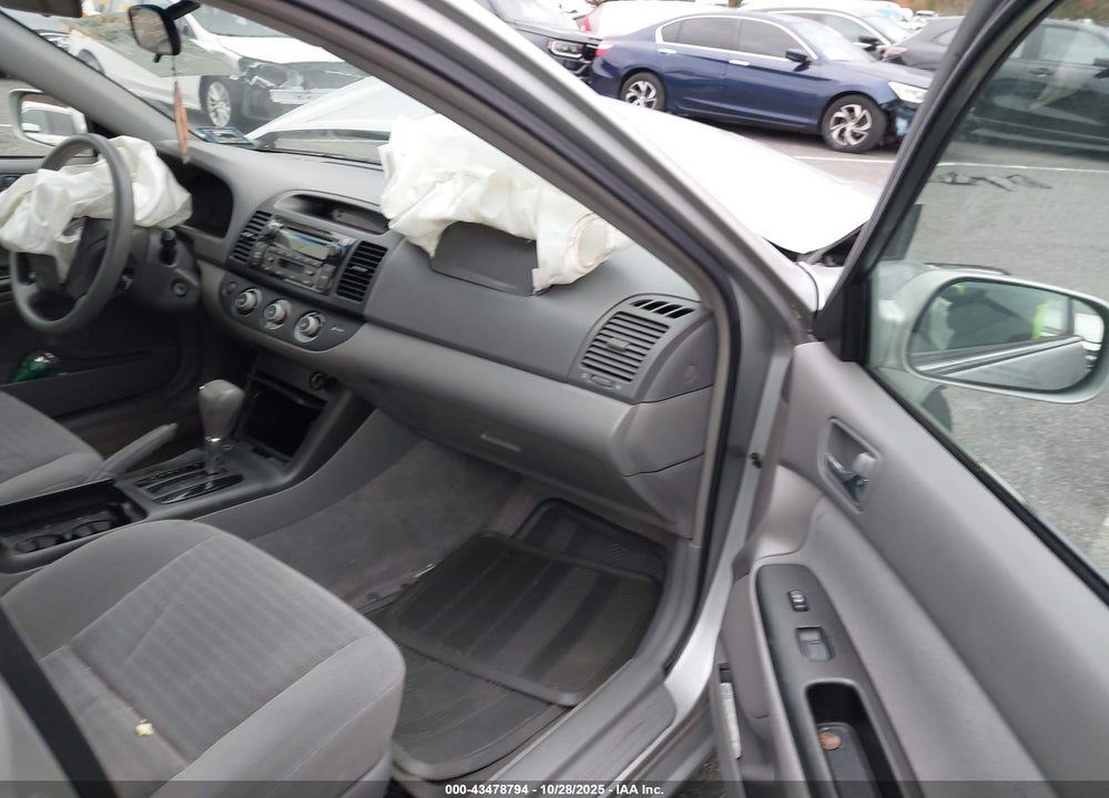 2005 TOYOTA CAMRY LE V6 VIN: 4T1BF32K45U101609