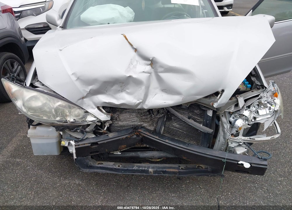 2005 TOYOTA CAMRY LE V6 VIN: 4T1BF32K45U101609