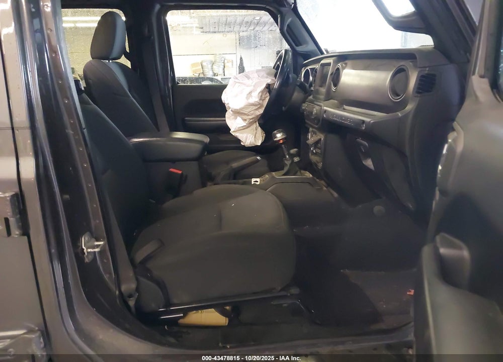2021 JEEP WRANGLER UNLIMITED SPORT S 4X4 VIN: 1C4HJXDG5MW623097