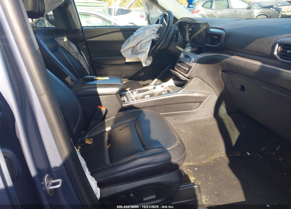 2021 FORD EXPLORER XLT VIN: 1FMSK8DH9MGB66267