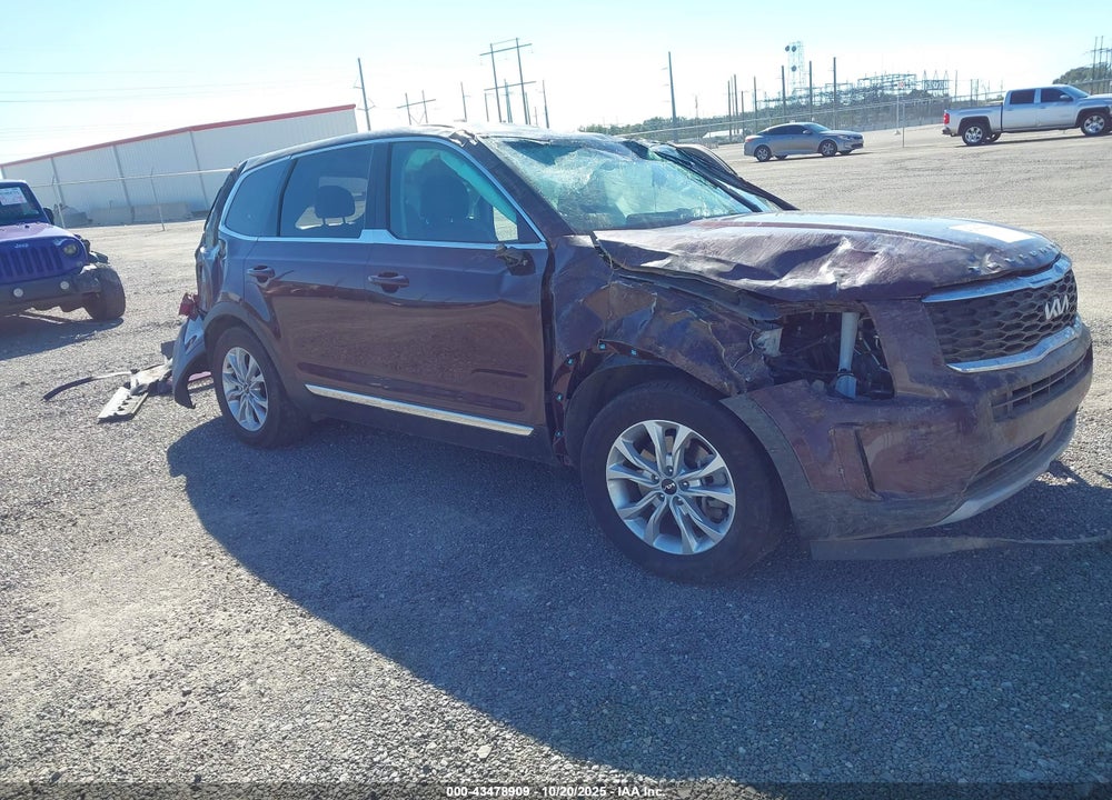 2022 KIA TELLURIDE LX VIN: 5XYP24HC0NG238530
