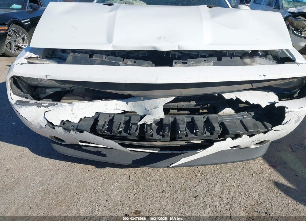 2013 DODGE CHALLENGER SXT VIN: 2C3CDYAGXDH596347