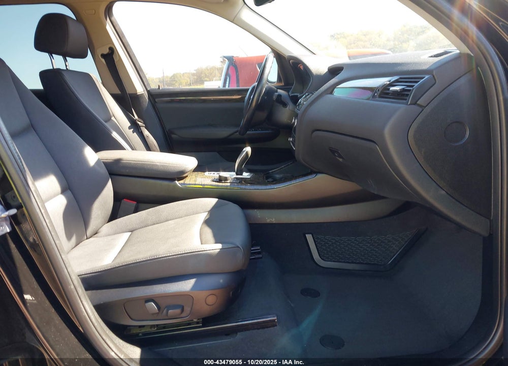 2014 BMW X3 VIN: 5UXWX9C59E0D24400