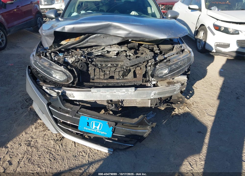 2022 HONDA ACCORD LX VIN: 1HGCV1F12NA012951