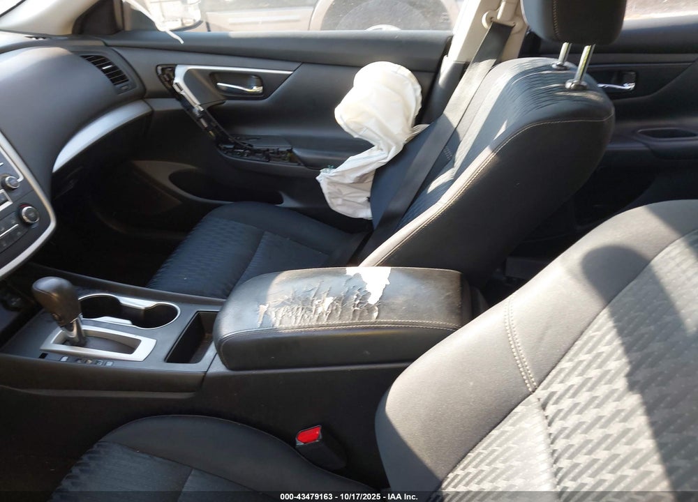 2018 NISSAN ALTIMA VIN: 1N4AL3AP1JC290568