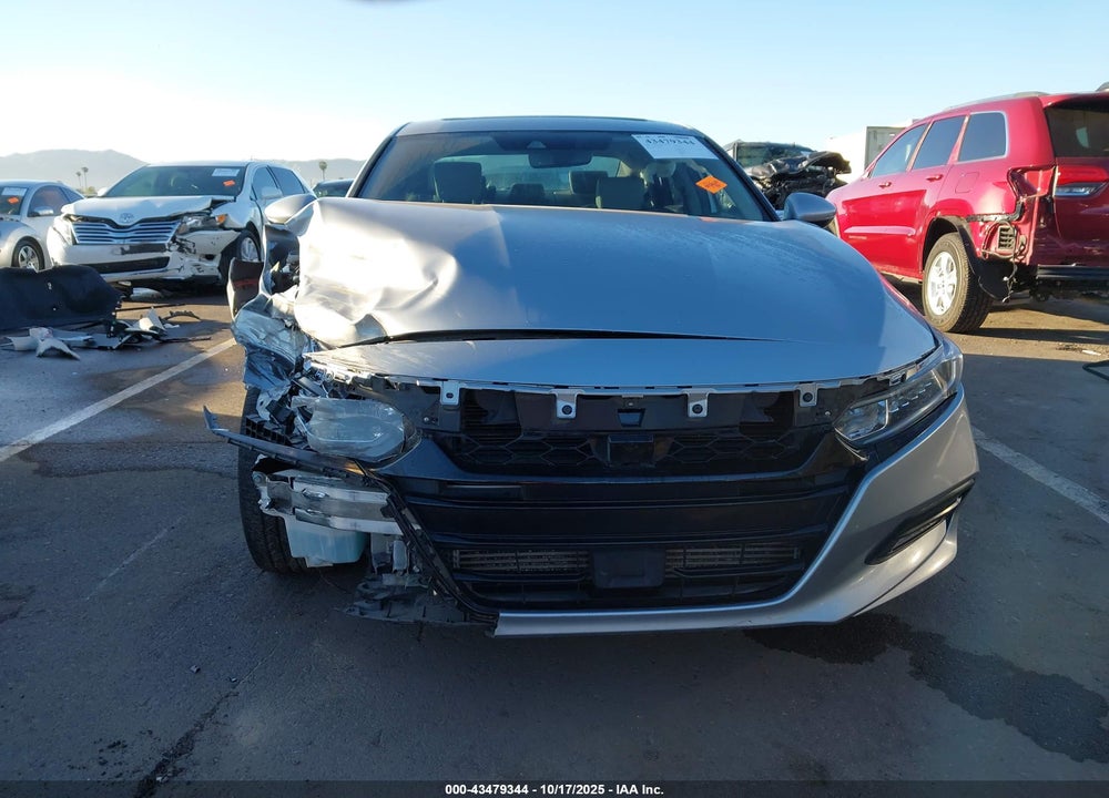 2018 HONDA ACCORD VIN: 1HGCV1F65JA081008