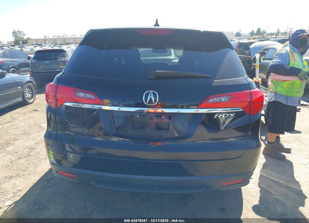 2014 ACURA RDX VIN: 5J8TB3H58EL005804
