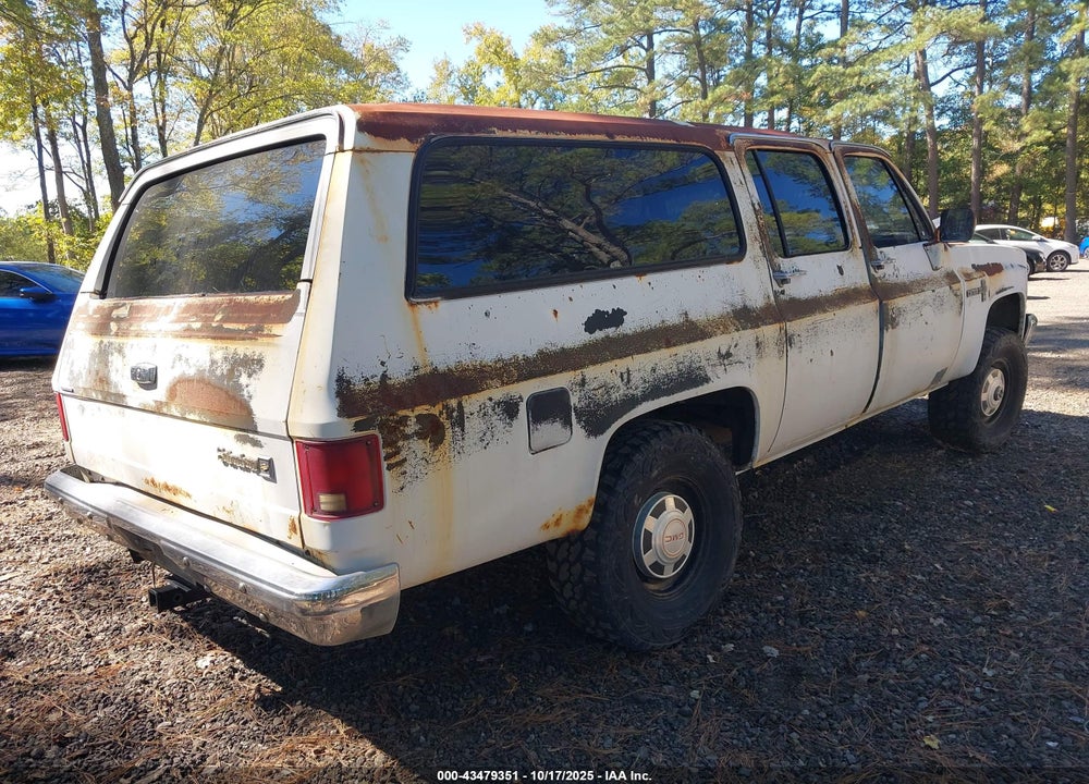 1987 CHEVROLET SUBURBAN V200 VIN: 1GNGV26K5HF164865