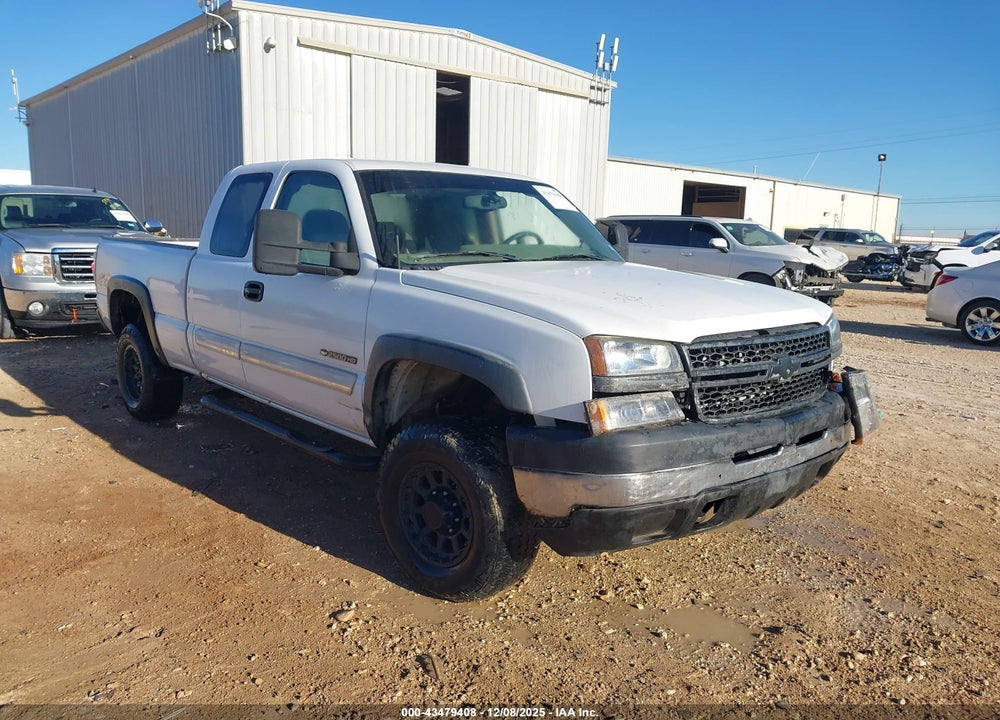 2003 CHEVROLET SILVERADO 2500HD LS VIN: 1GCHK29U03Z102882