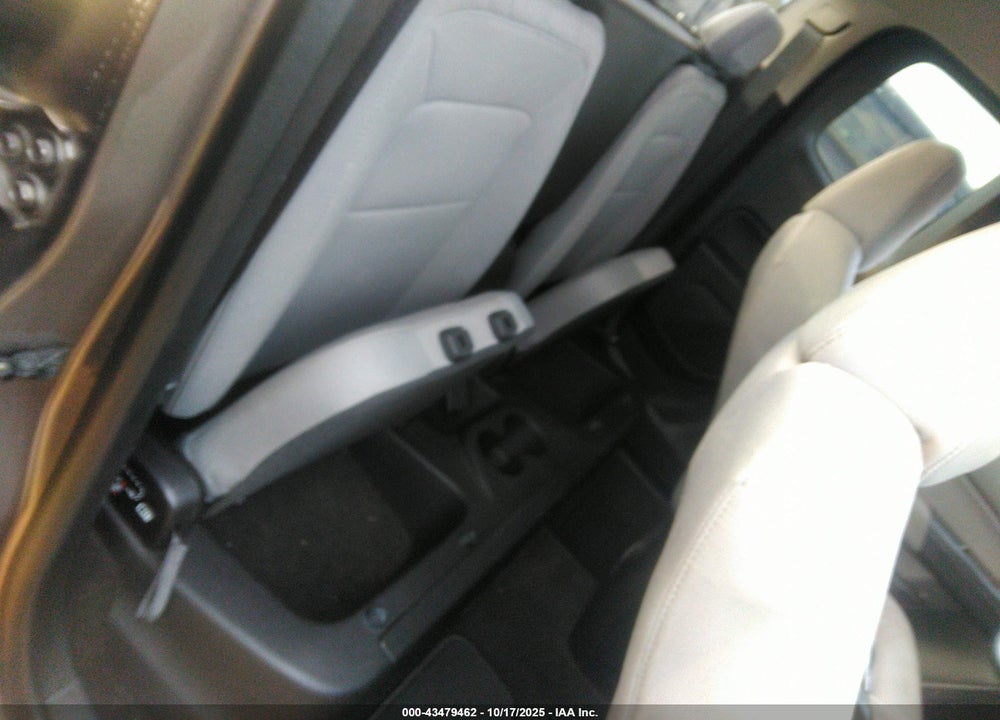 2015 CHEVROLET COLORADO VIN: 1GCHSAEA7F1274433