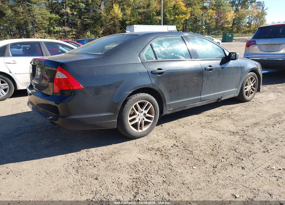 2012 FORD FUSION S VIN: 3FAHP0GA0CR299321