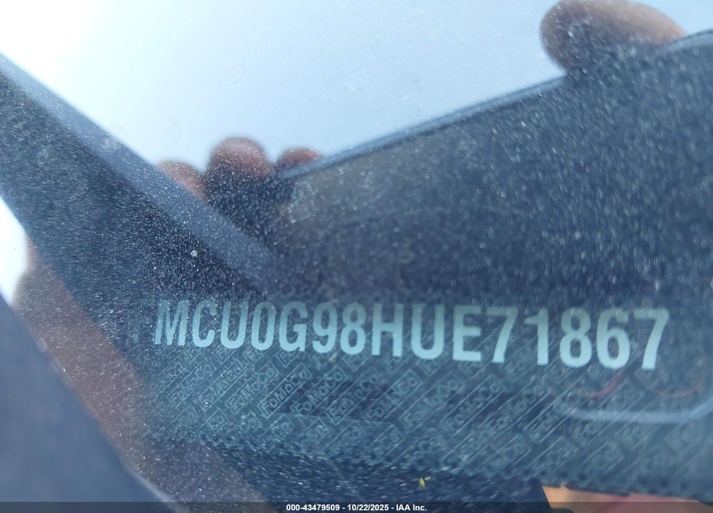 2017 FORD ESCAPE SE VIN: 1FMCU0G98HUE71867