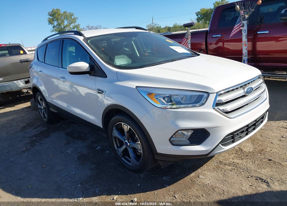 2017 FORD ESCAPE SE VIN: 1FMCU0G98HUE71867