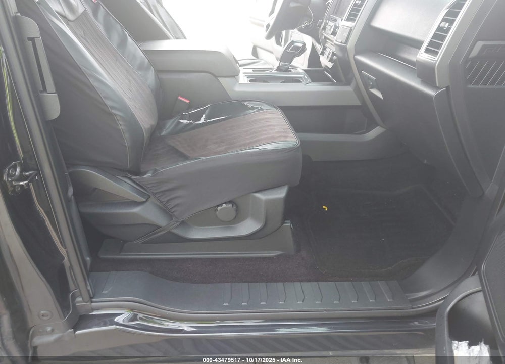 2015 FORD F-150 XLT VIN: 1FTFX1EG2FKE20261