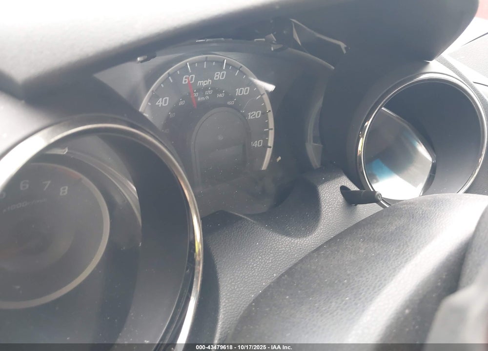2012 HONDA FIT VIN: JHMGE8H55CC034631