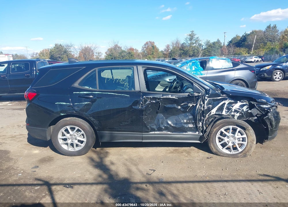 2024 CHEVROLET EQUINOX FWD LS VIN: 3GNAXHEG7RL121345