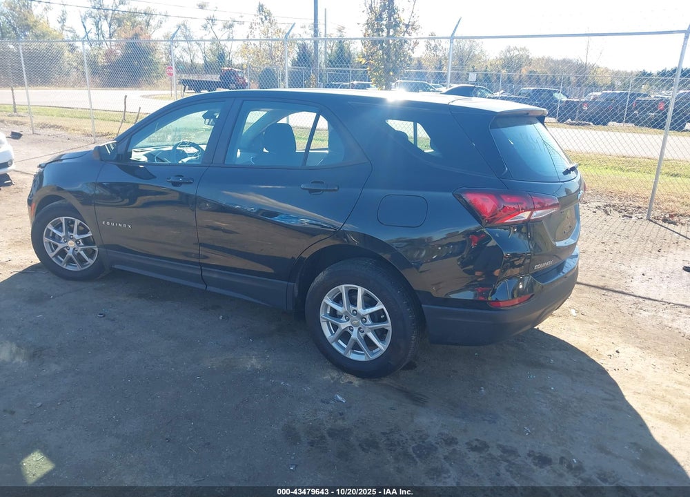 2024 CHEVROLET EQUINOX FWD LS VIN: 3GNAXHEG7RL121345