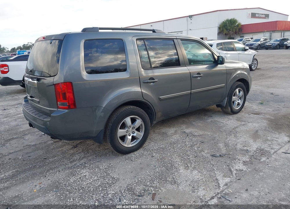 2009 HONDA PILOT EX-L VIN: 5FNYF385X9B013274