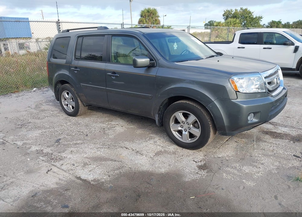 2009 HONDA PILOT EX-L VIN: 5FNYF385X9B013274
