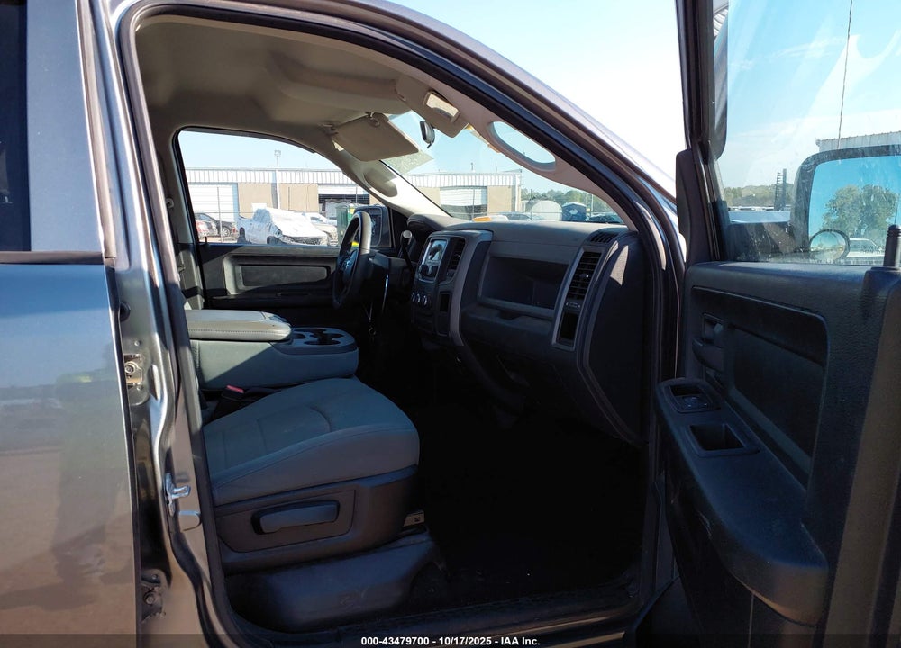 2013 RAM 1500 TRADESMAN VIN: 1C6RR6FP8DS618575
