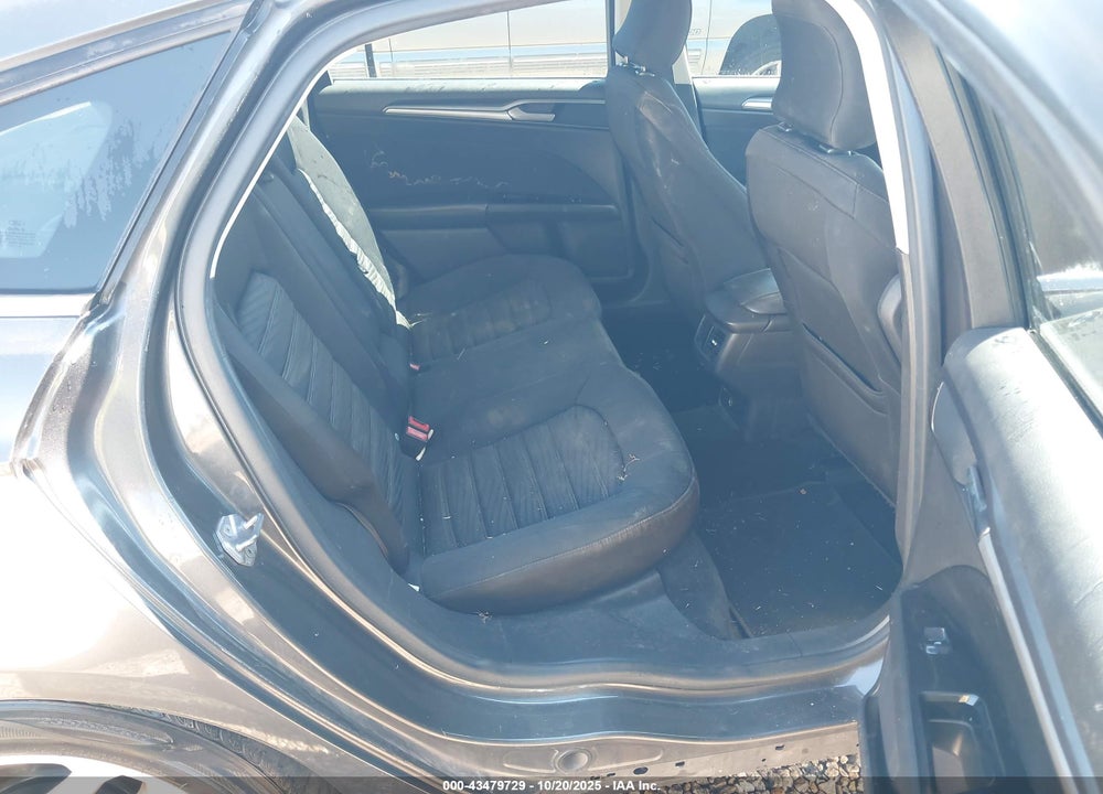 2016 FORD FUSION VIN: 3FA6P0H71GR323075